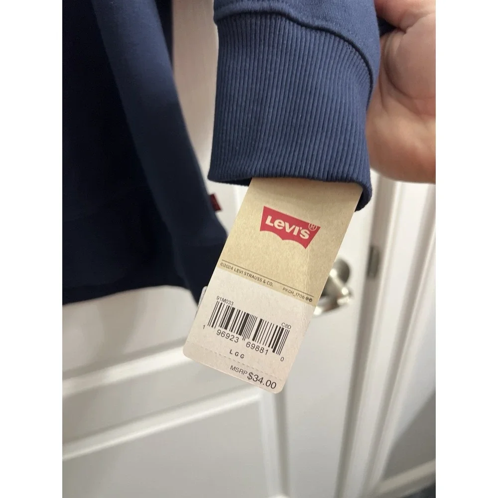 LEVI'S BOYS' VARSITY CREW NECK SWEATSHIRT Size Large 12-13